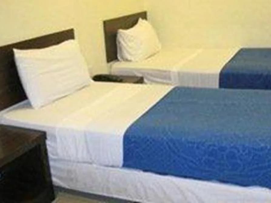 Hotel Miramar - photo 4