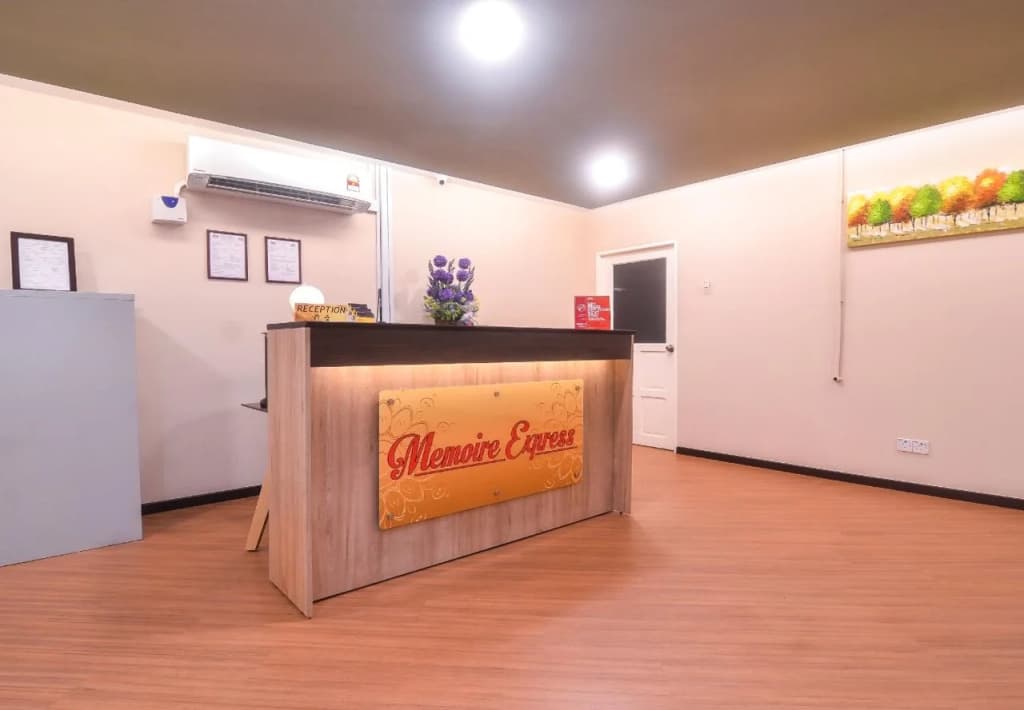 Memoire Express Floors - photo 1