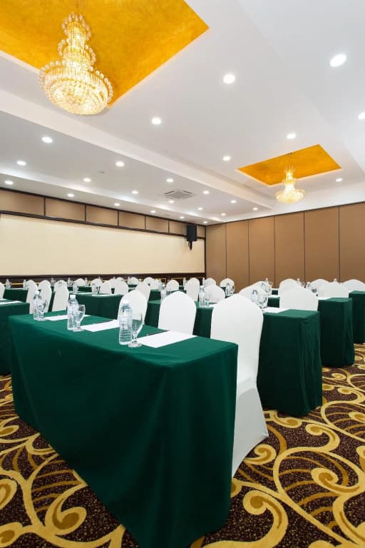 U3 Hotel - photo 22