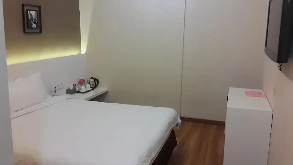 Avida Hotel - photo 5