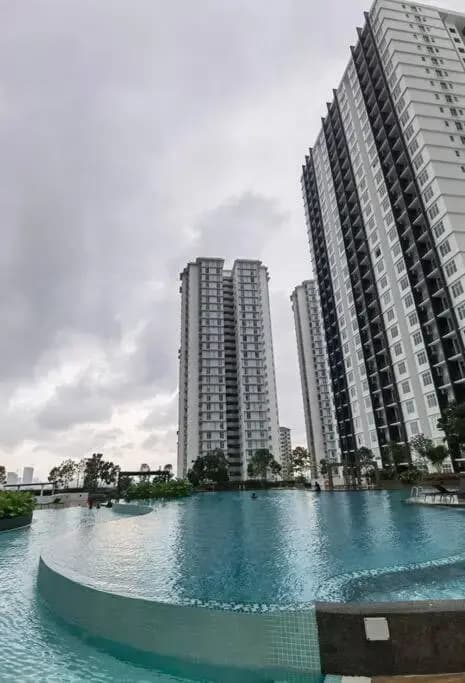 A1403 JB CITY SKS HABITAT LARKIN 2BR 6Pax 100mbps NETFLIX!! By STAY - photo 3