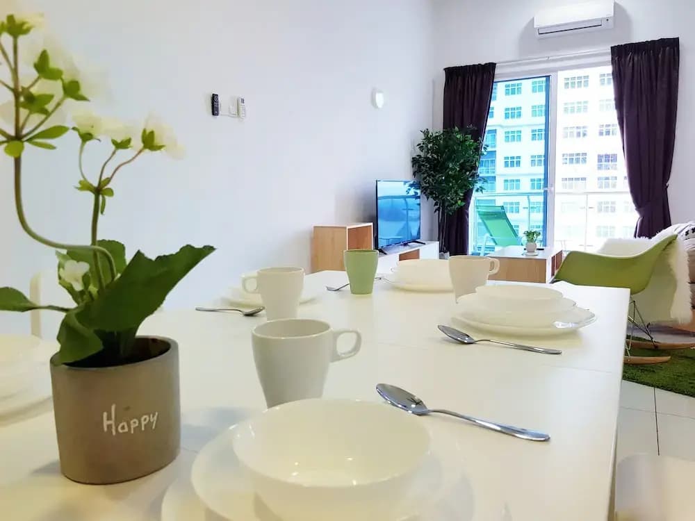 Teiw Family Homestay at Skypod Residence Puchong - photo 49