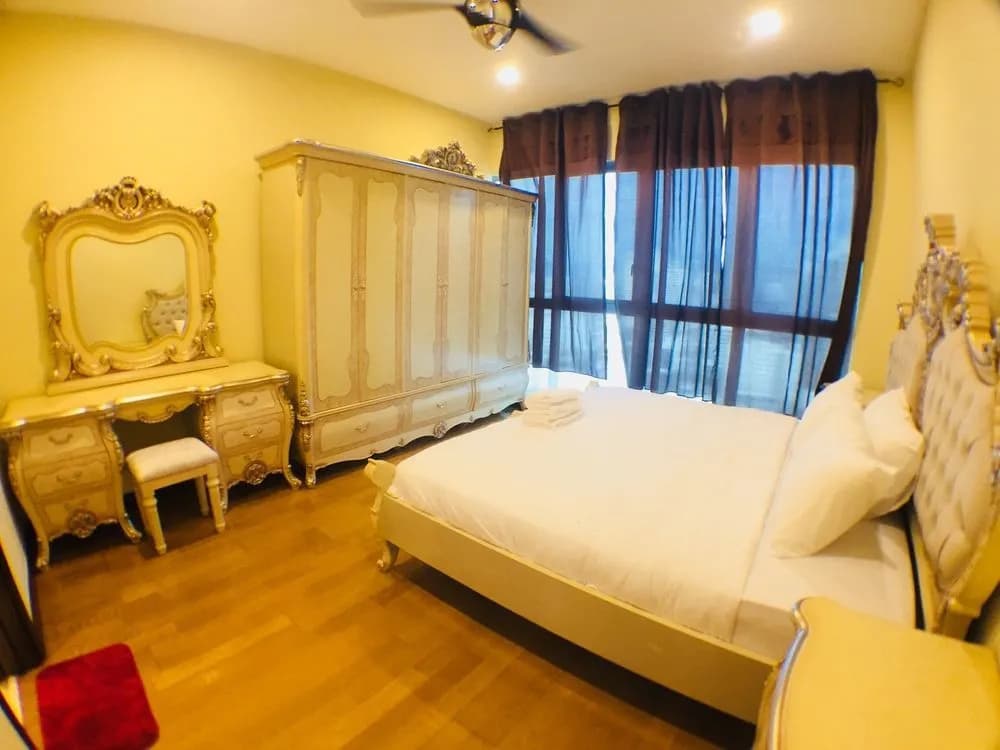 Regalia Suites by iHost - photo 3