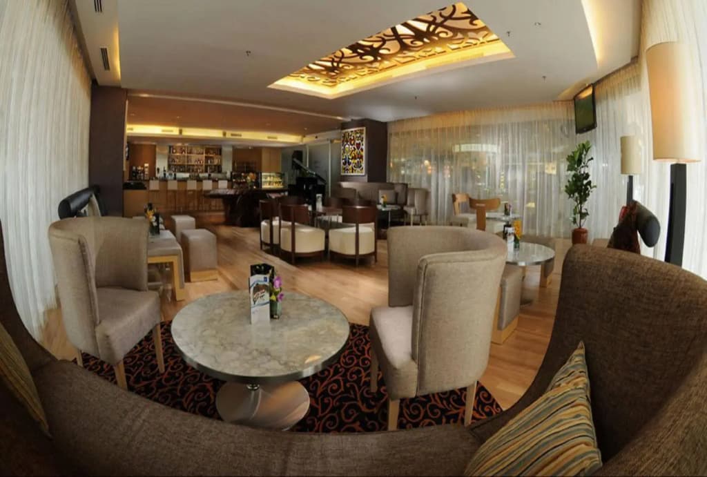 Puteri Wing, Riverside Majestic Hotel - photo 26