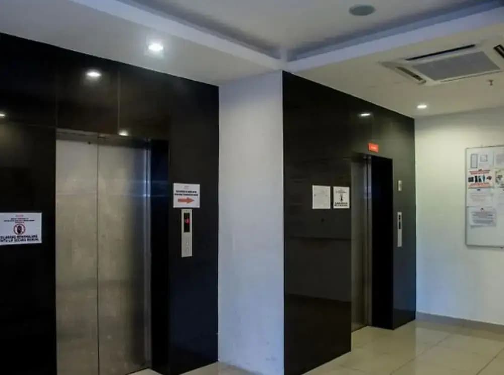 De Viana Hotel & Apartments - photo 12