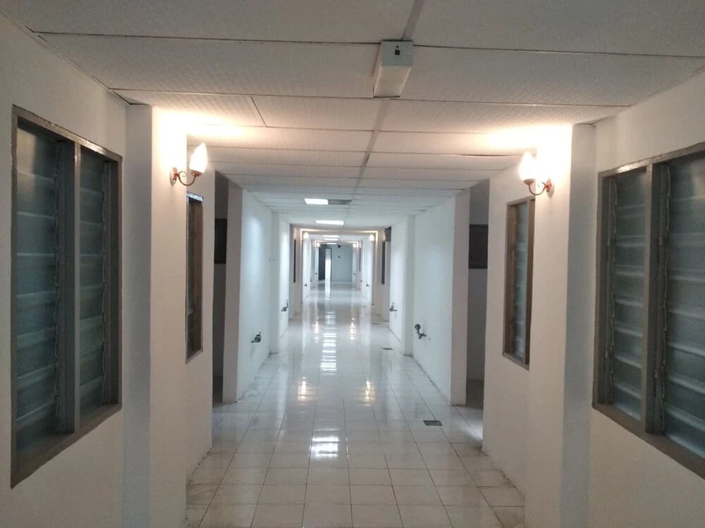 Safari Hotel by OYO Rooms - photo 23