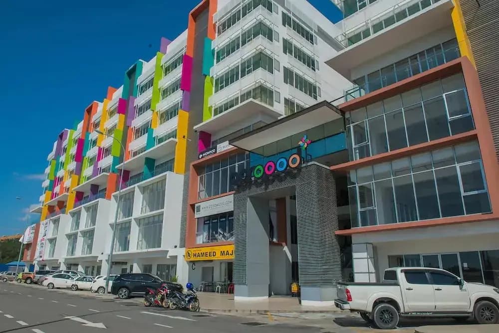 YO.OM Colorful Family Home 3 Pax - photo 10