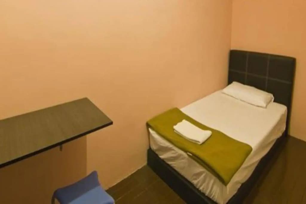 Guest Inn Muntri - photo 3