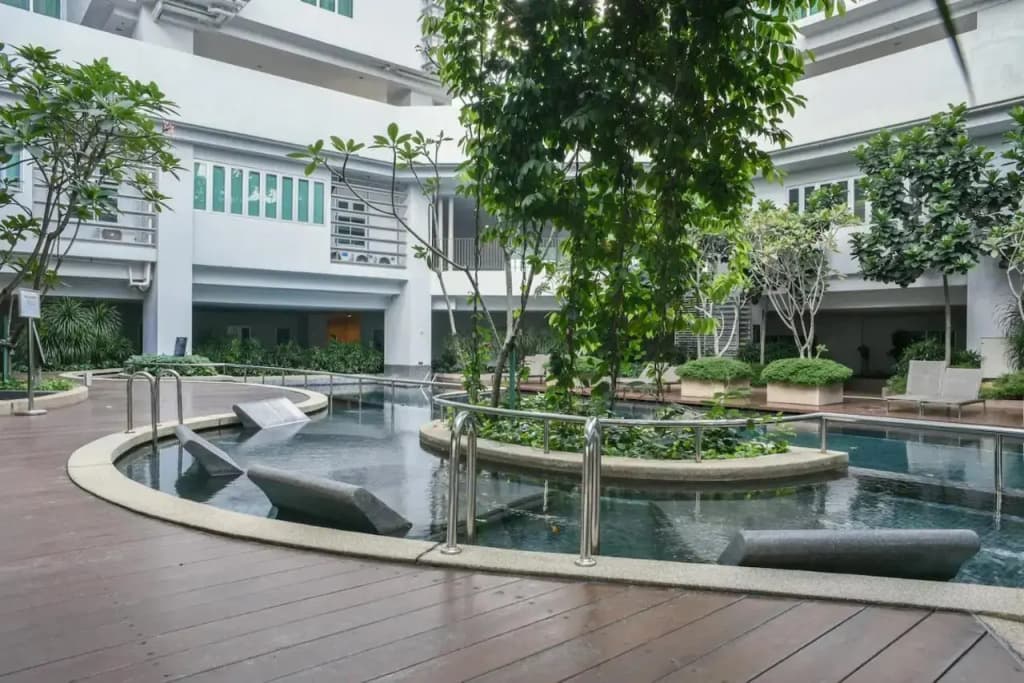 Mid Valley 1km away Verve Suites Old Klang Road - photo 10