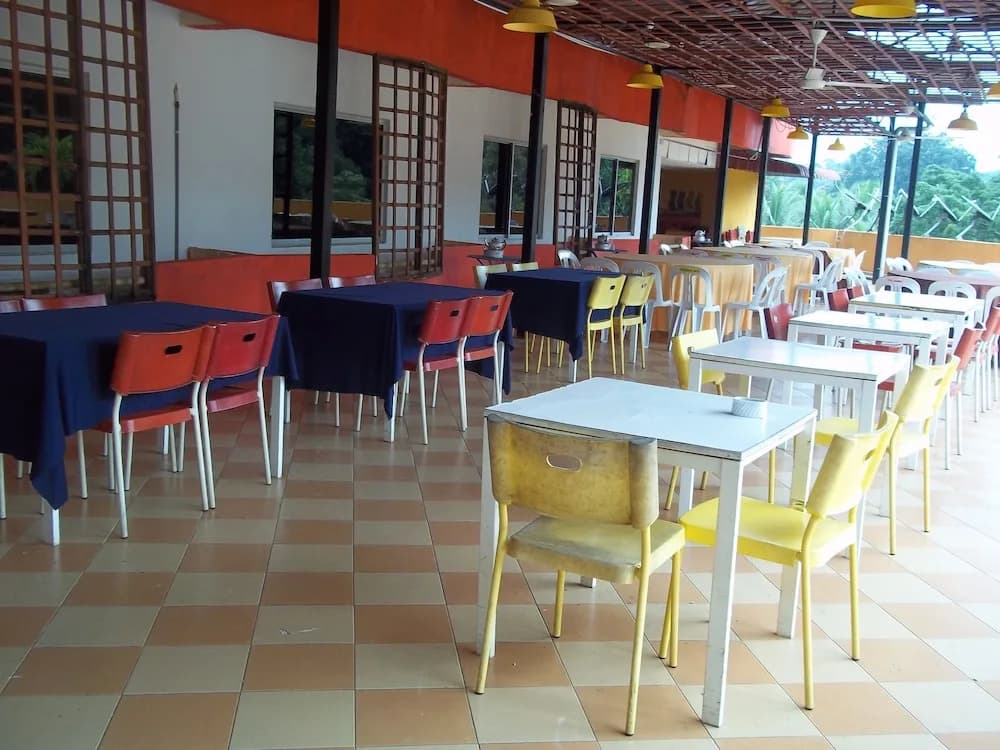 D'Valley Hotel - photo 12