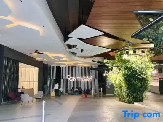 Luxurious TRX Corner Dual Balconies + 2 Bedrooms - photo 1