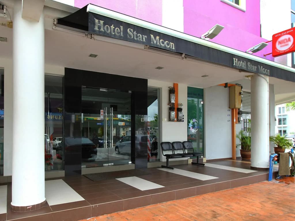 Hotel Star Moon - photo 1