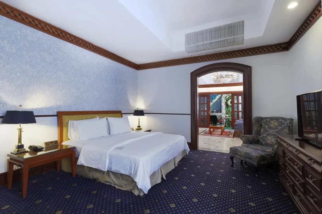 The Jesselton Hotel - photo 30