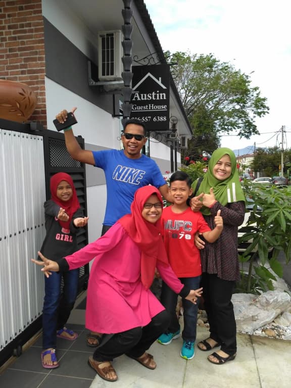 Just Austin Guesthouse - photo 23