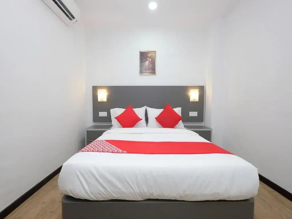 OYO 44043 First Garden Hotel - photo 4