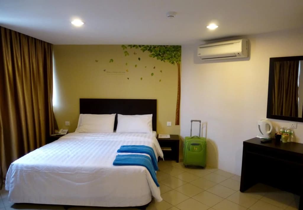 Your Hotel - photo 11