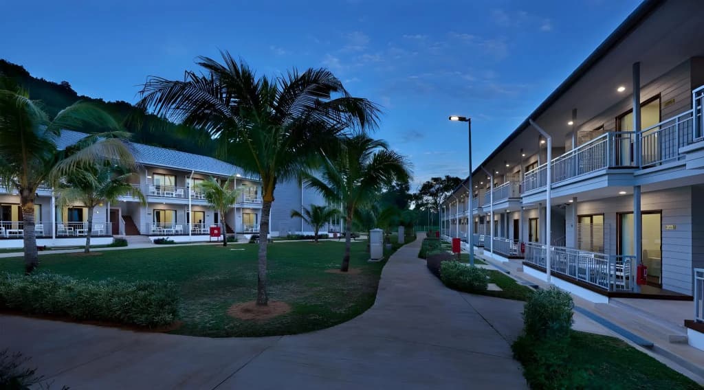 Royale Chulan Cherating Chalet - photo 11