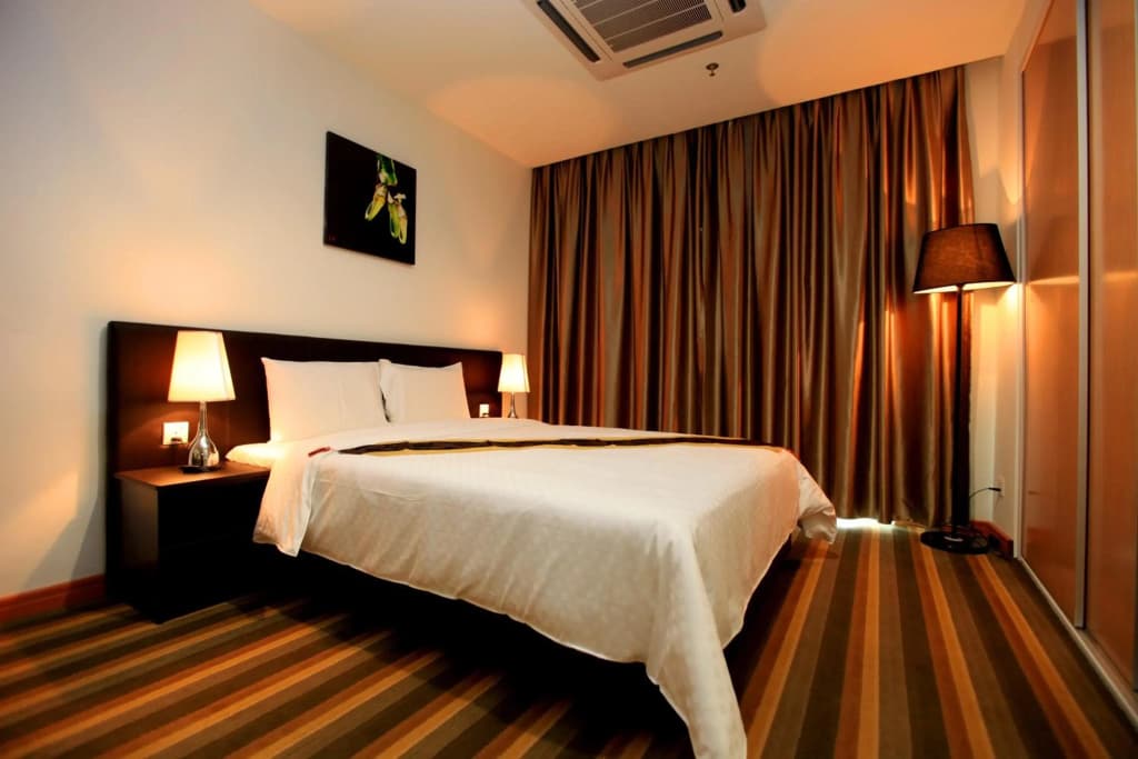 Merdeka Suites Hotel - photo 3