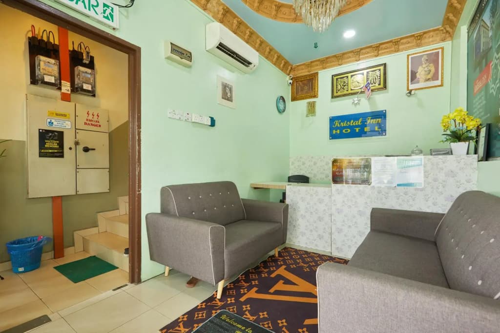 Kristal Inn Hotel @ I-City - photo 2