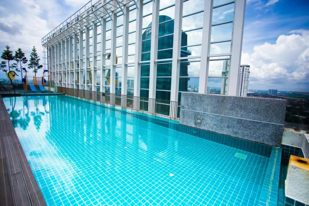 Cozy contemporary homestay @ Suasana suites - photo 12