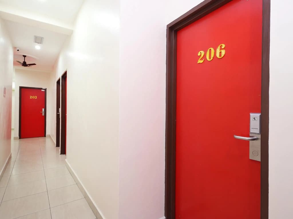 Hotel O Dns - photo 9