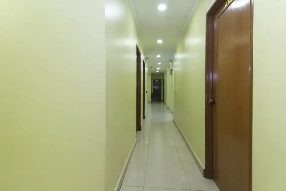 Oyo 90623 Thank Q Inn 3 - photo 12