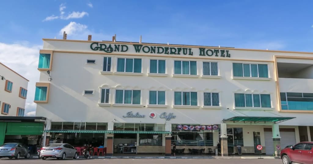 Grand Wonderful Hotel - photo 23
