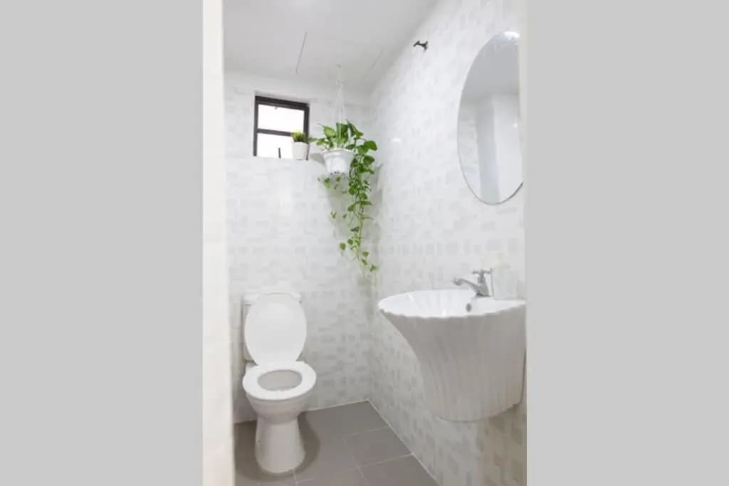 Omar's Place 2 - photo 11