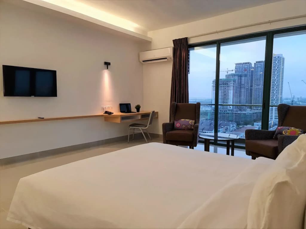 Swan Garden Resort Hotel - photo 2