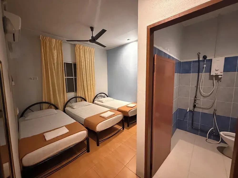 RTMS Guesthouse Semporna - photo 7
