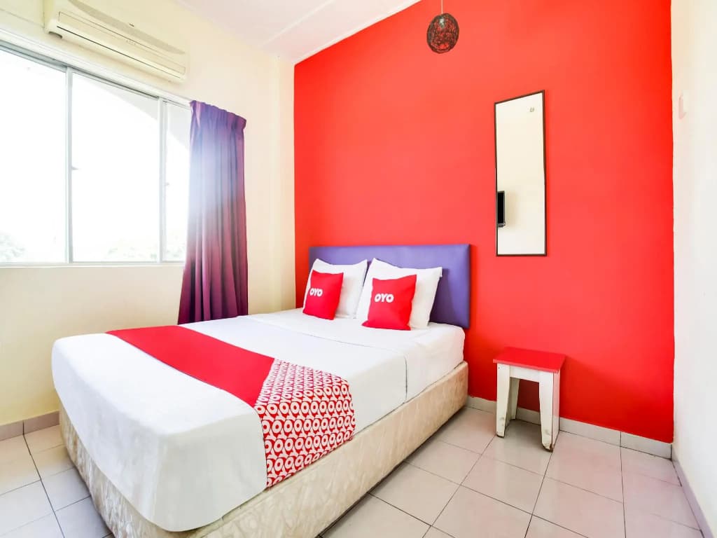 OYO 89615 T Family Hotel - photo 2