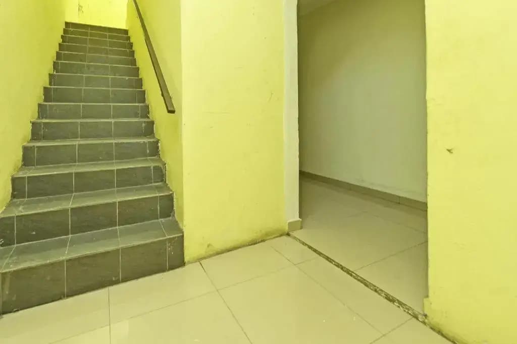 OYO 90892 L&E Hotel - photo 10