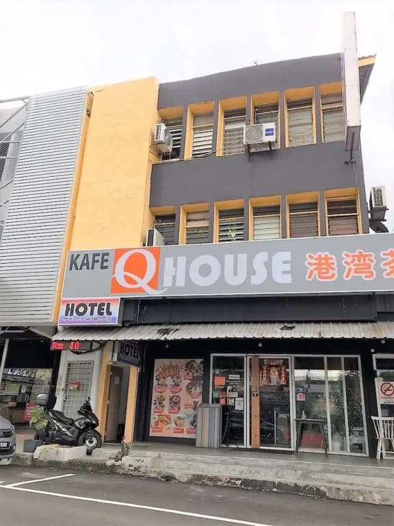 OYO 90465 Pelangi Baru Hotel - photo 13