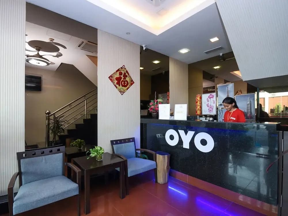 OYO 89775 98inn - photo 2