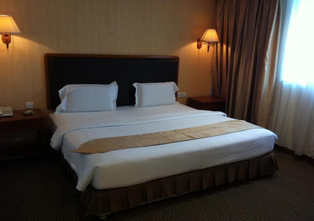 MB Hotel Lahad Datu - photo 4