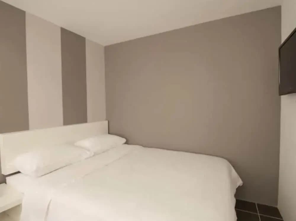 Hotel Premier - photo 6