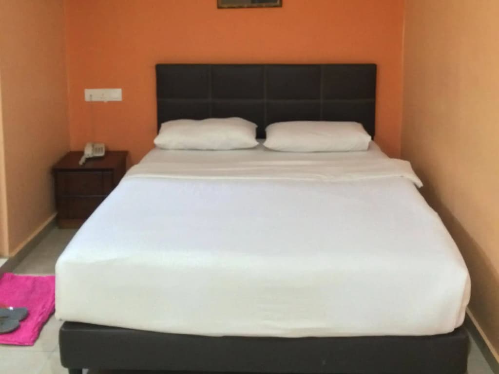 CK Hotel - photo 2