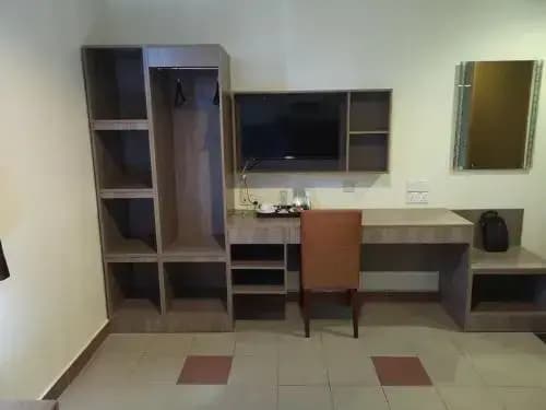 Hotel Ambassador 1 - photo 4