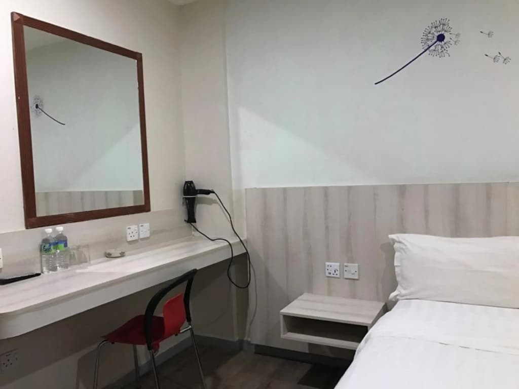 Tambun Inn Hotel - photo 25