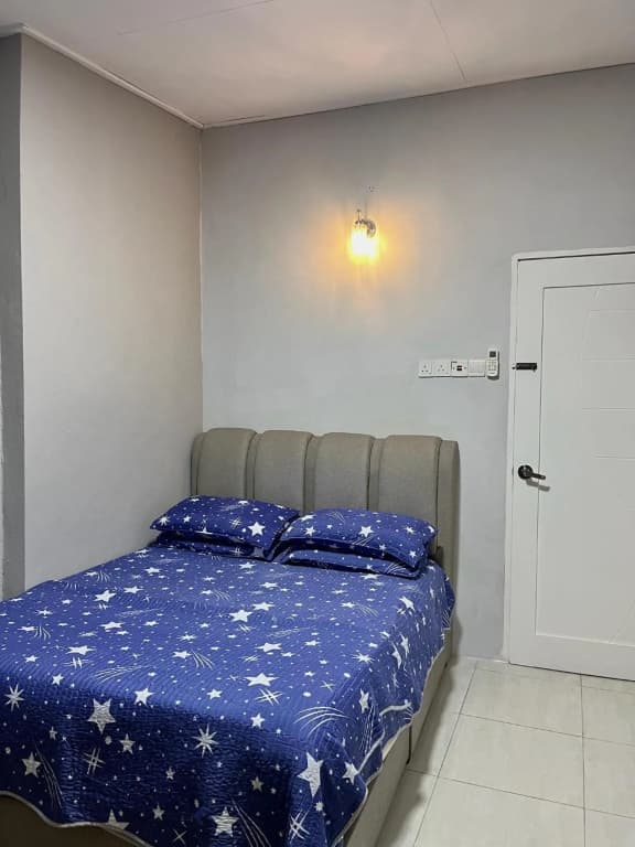 Aina Guest House - photo 11