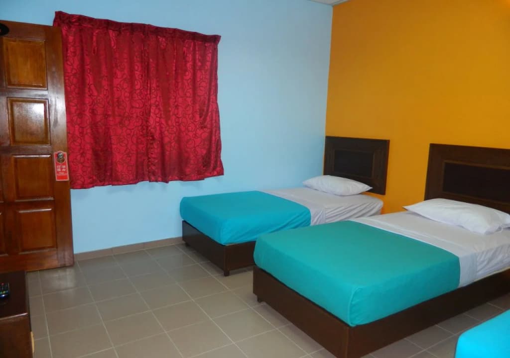 Riverside Hotel - photo 6