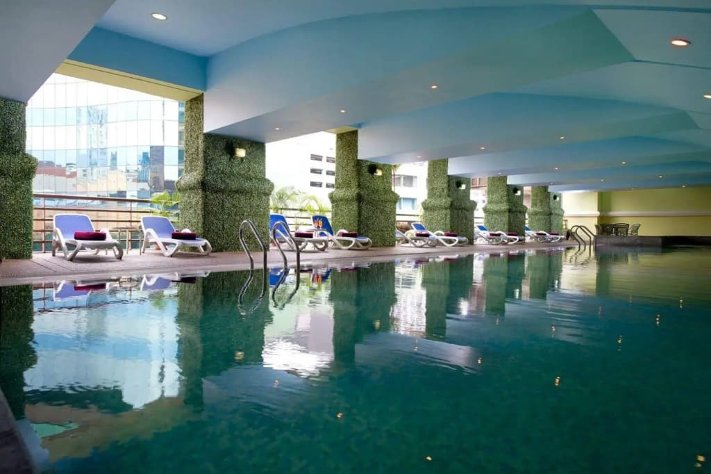 Hotel Royal Kuala Lumpur - photo 16