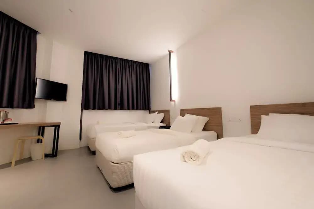 T Hotel Jalan Sultanah - photo 13
