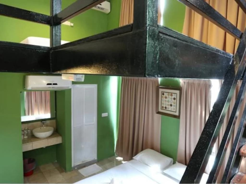 Hotel New Town USJ Sentral - photo 5