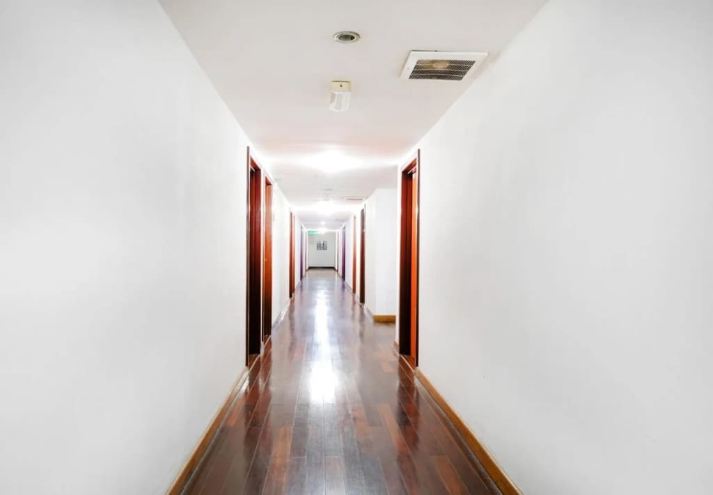 OYO 546 Grand City Hotel - photo 11
