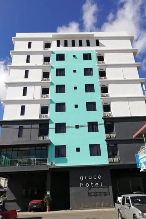 Grace Hotel Semporna - photo 4