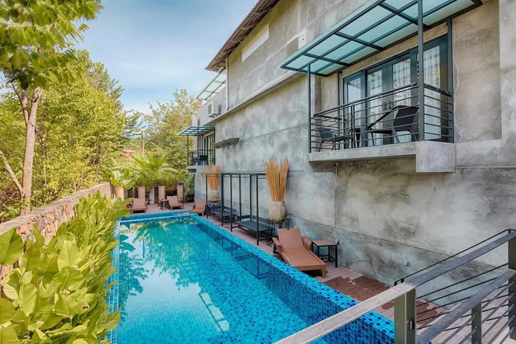 Lot 33 Boutique Hotel - photo 13