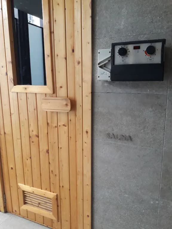 7Stonez Anggun Suites - photo 6