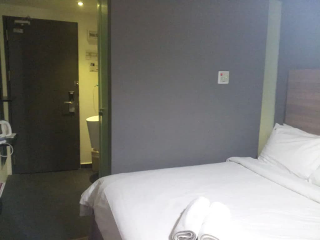 The Leverage Business Hotel Mergong - photo 3