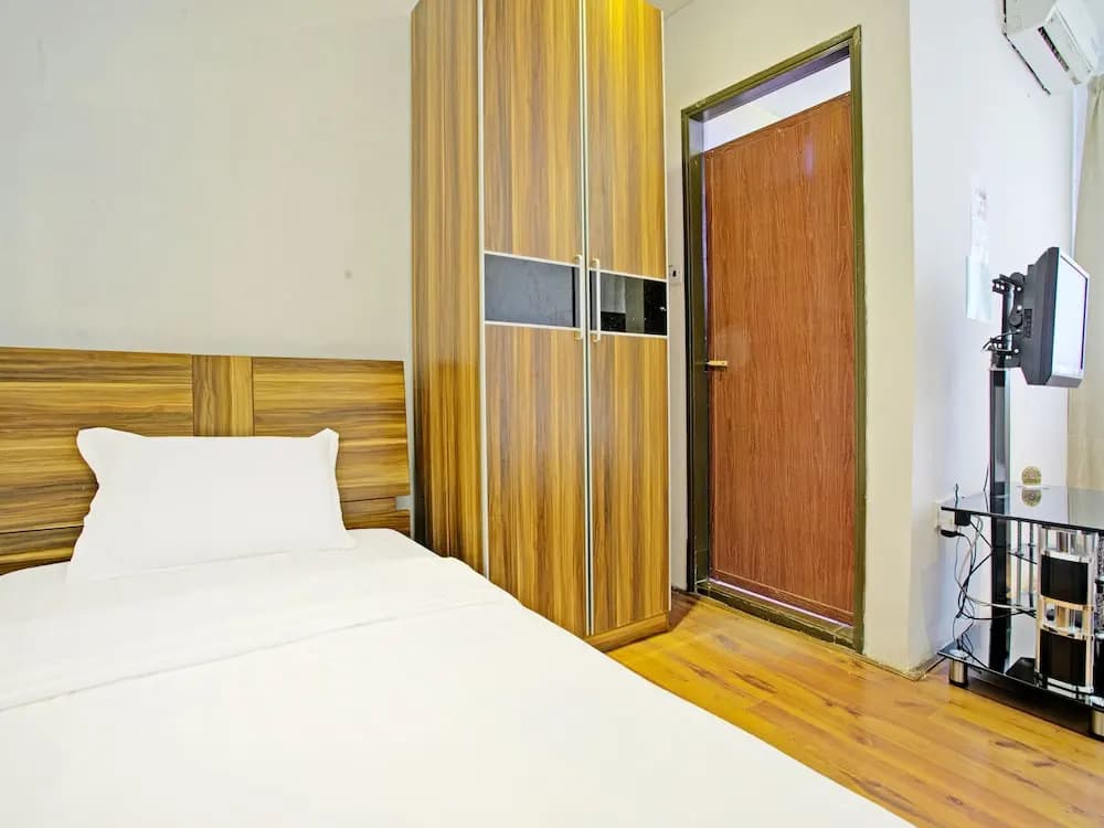 OYO 90597 Delightful Holiday Inn - photo 5